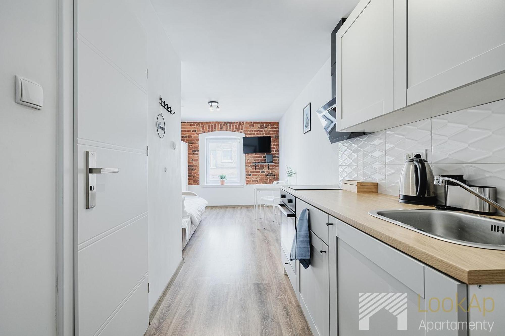 Nawrot 55 Street By Lookap *